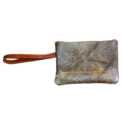 Bolsa de Piel Repujada Flor Grande